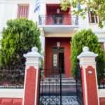 Το Rhodes Street Food Festival επιστρέφει για τη 10η επετειακή διοργάνωσή του, προσκαλώντας όλους να γιορτάσουμε μαζί 10 χρόνια γεμάτα αξέχαστες καλοκαιρινές στιγμές